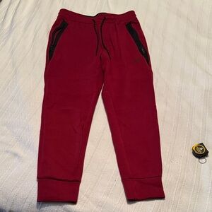 American Eagle Outfitters Men’s Maroon Joggers
